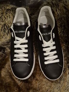 Dolce & Gabbana Black Sneakers with White Laces